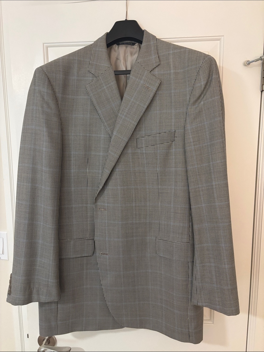 Men's Houndstooth Sport Coat in Black & White with sublte Blue